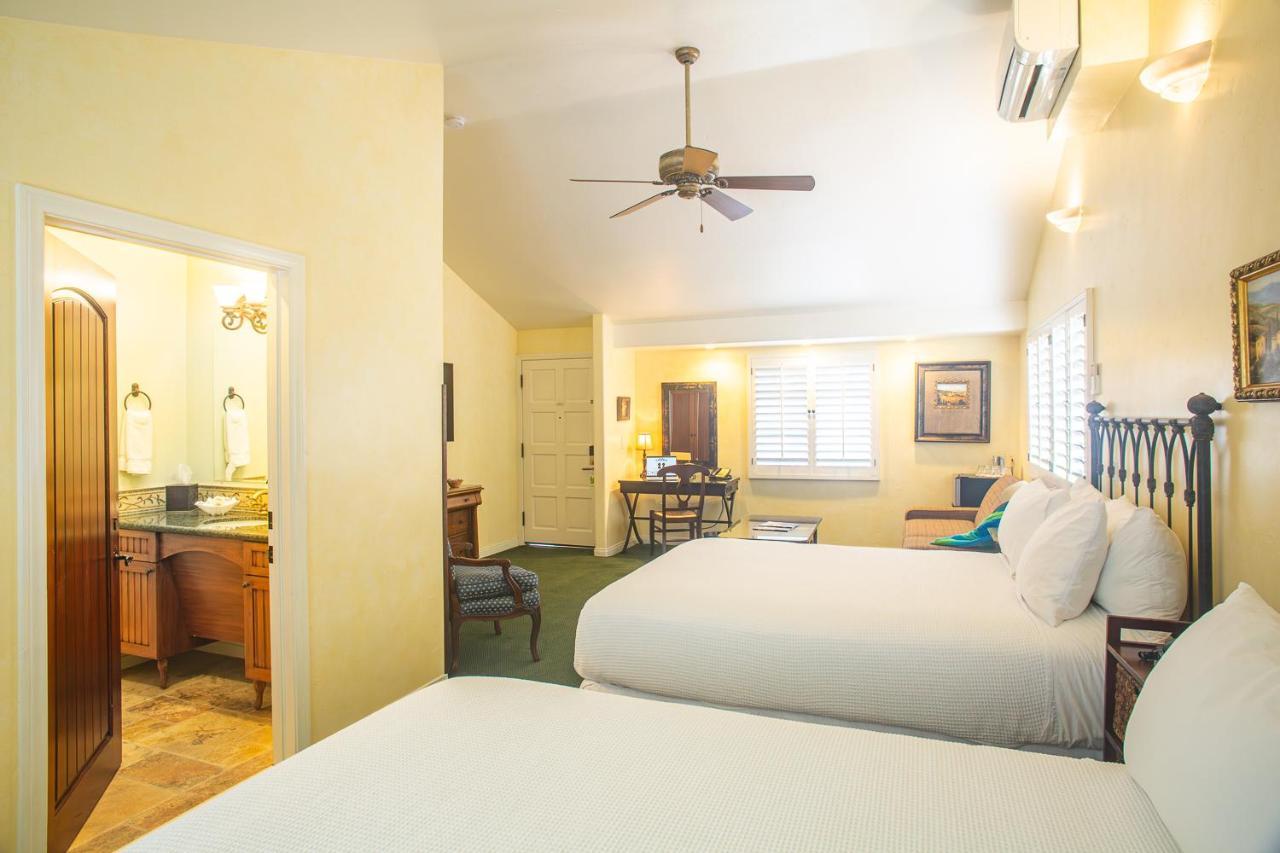 Castillo Inn At The Beach سانتا باربارا المظهر الخارجي الصورة