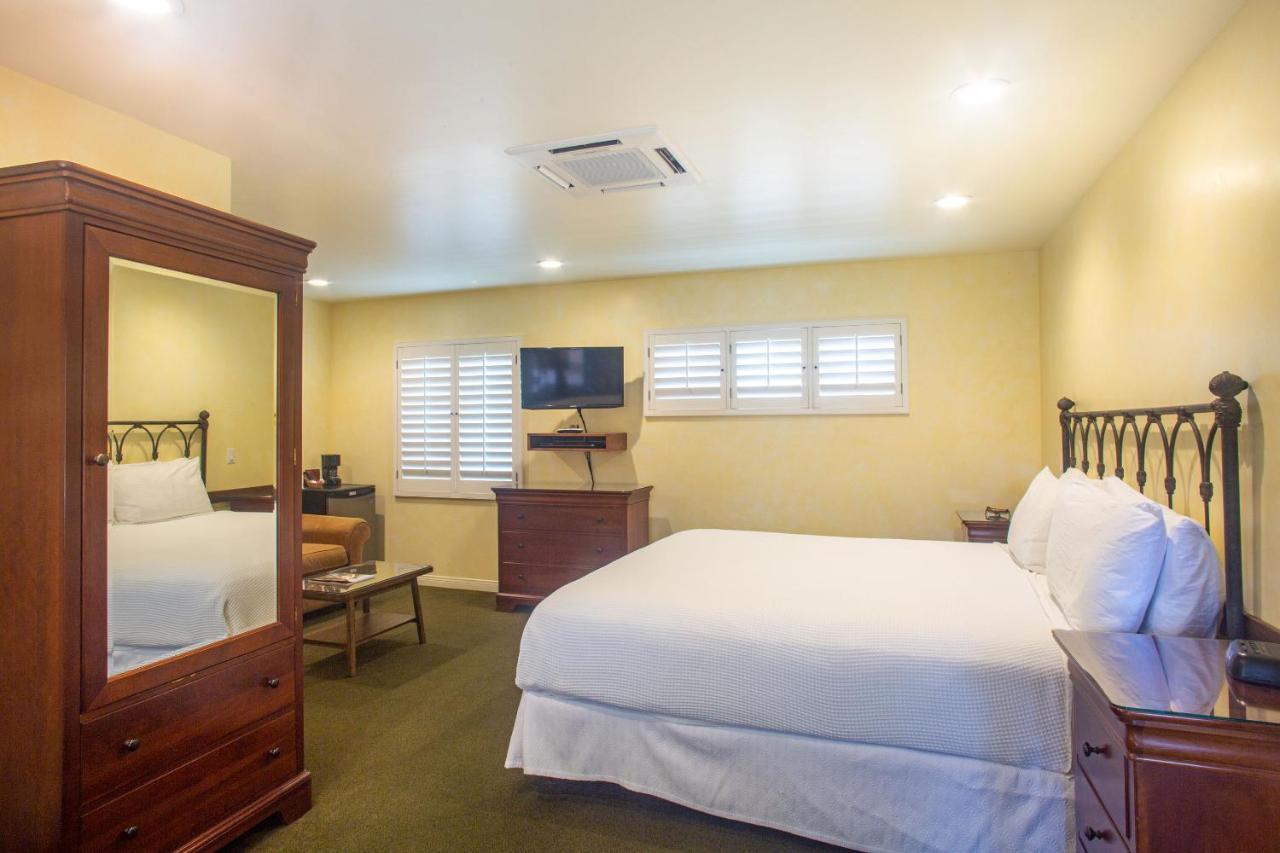 Castillo Inn At The Beach سانتا باربارا المظهر الخارجي الصورة